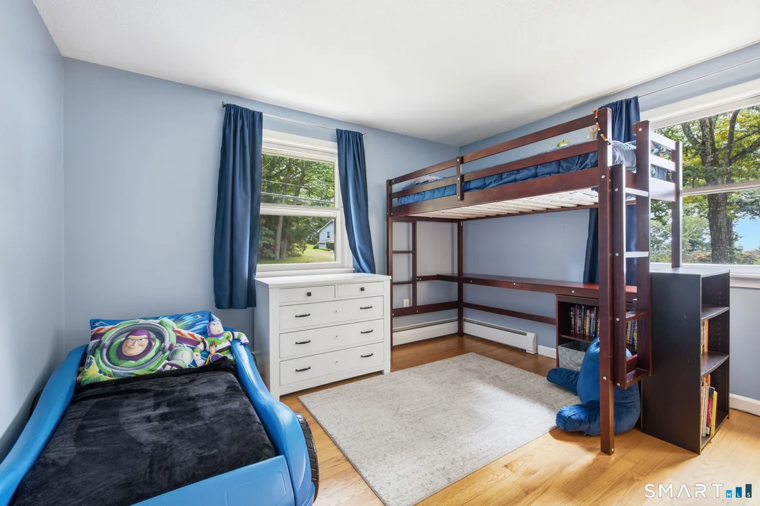 Photo of 72 Lakeview Heights