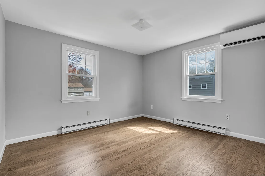 Photo of 86 Sandelwood Drive