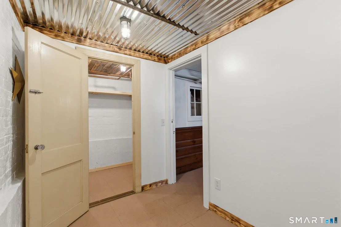 Photo of 25 Walnut Street