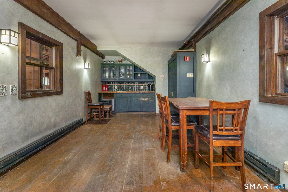 Photo of 124 Botsford Hill Road