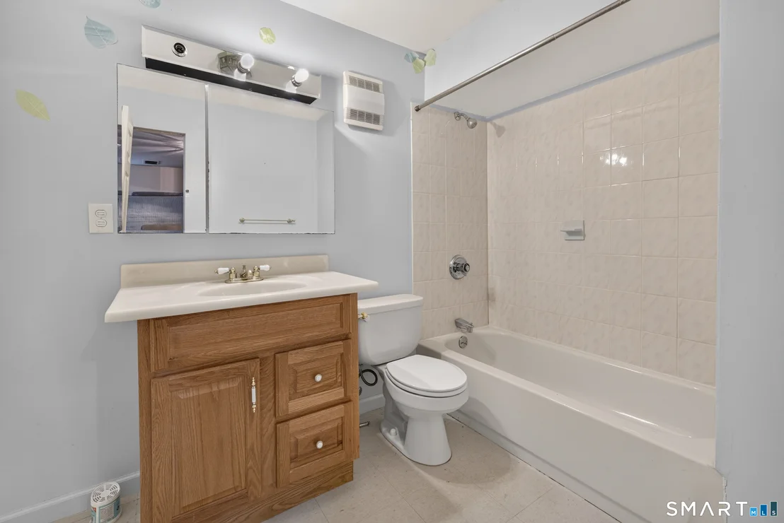 Photo of 25 Auburn Way