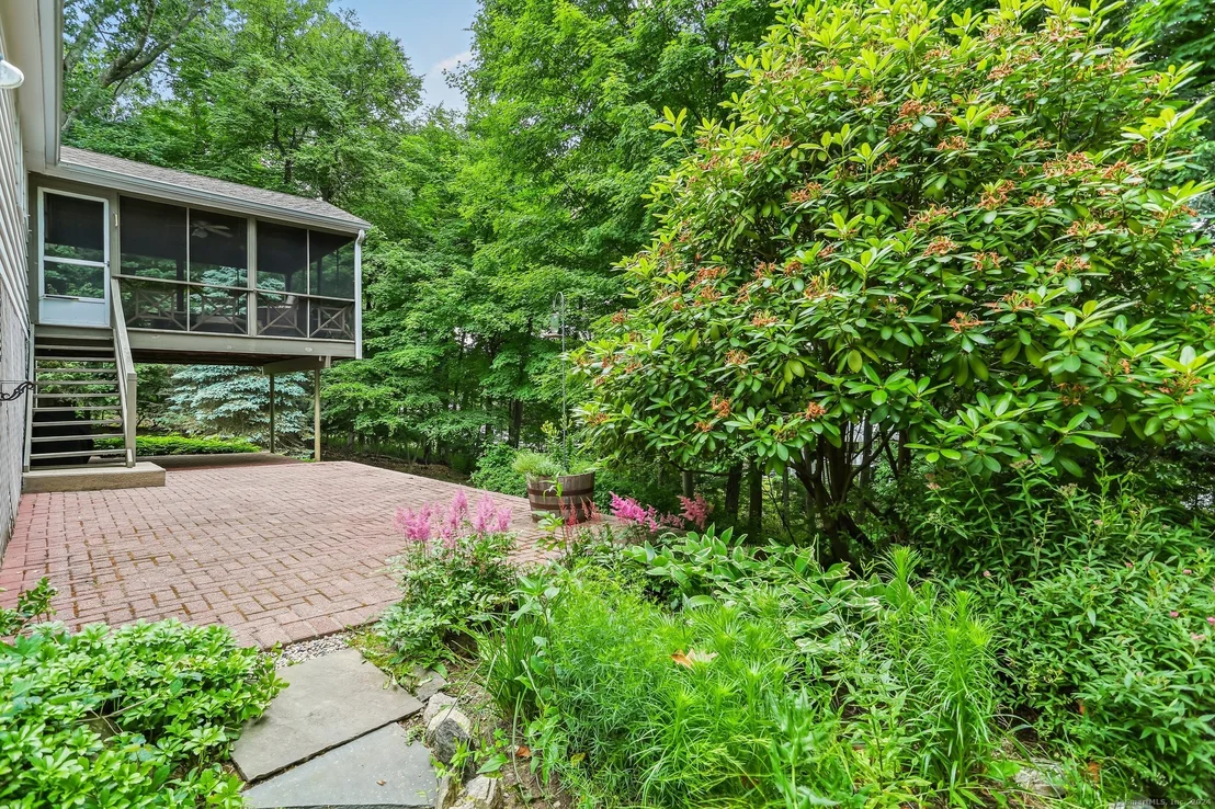 Photo of 10 Guild Drive