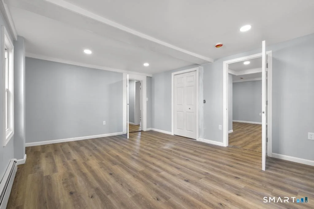 Photo of 6 Lee Avenue