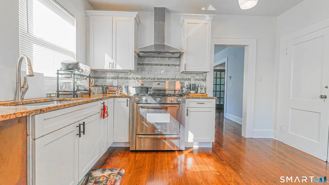Photo of 1210 Laurel Avenue