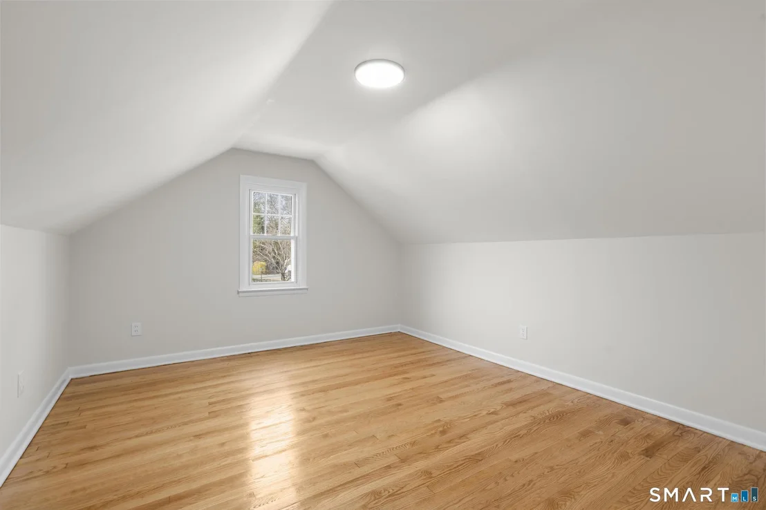 Photo of 21 Russ Road