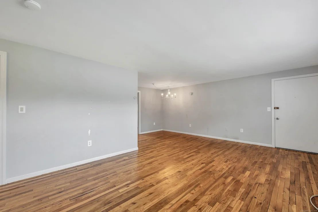 Photo of Unit 3A at 2 Brickyard Road