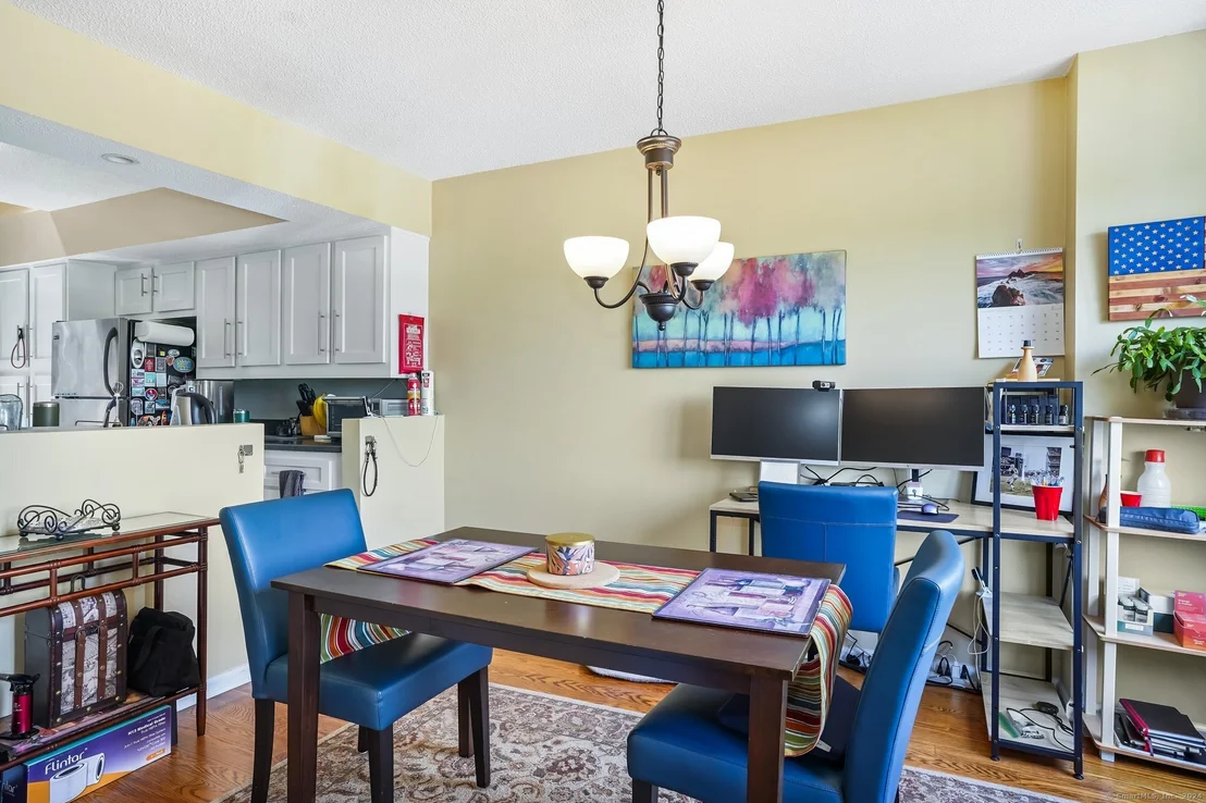 Photo of 13 Wilton Crest