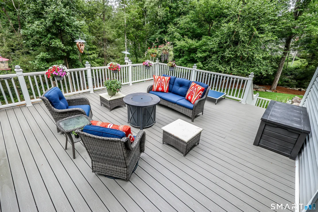 Photo of 105 Perry Avenue