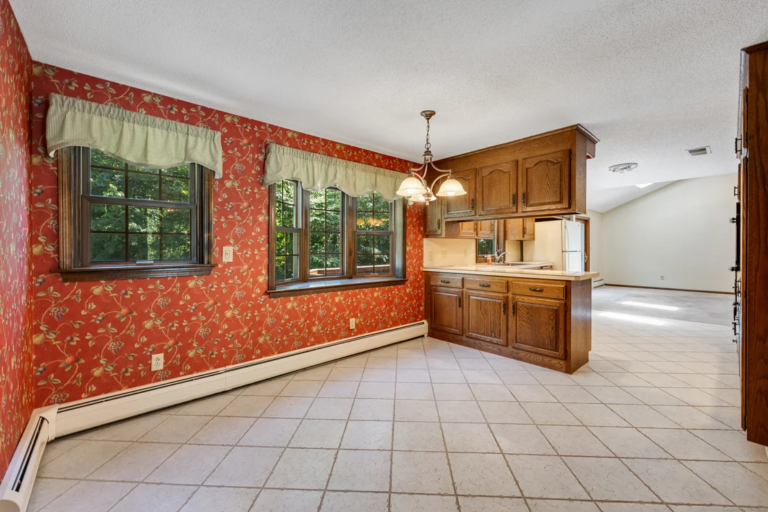 Photo of 79 Vineyard Drive