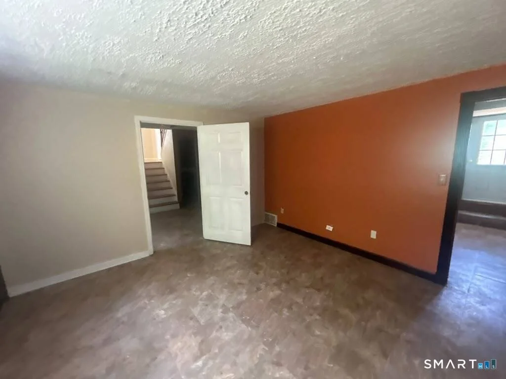 Photo of 21 Larson Drive
