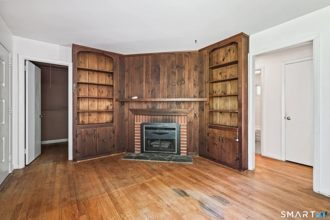 Photo of 339 Spring Hill Road