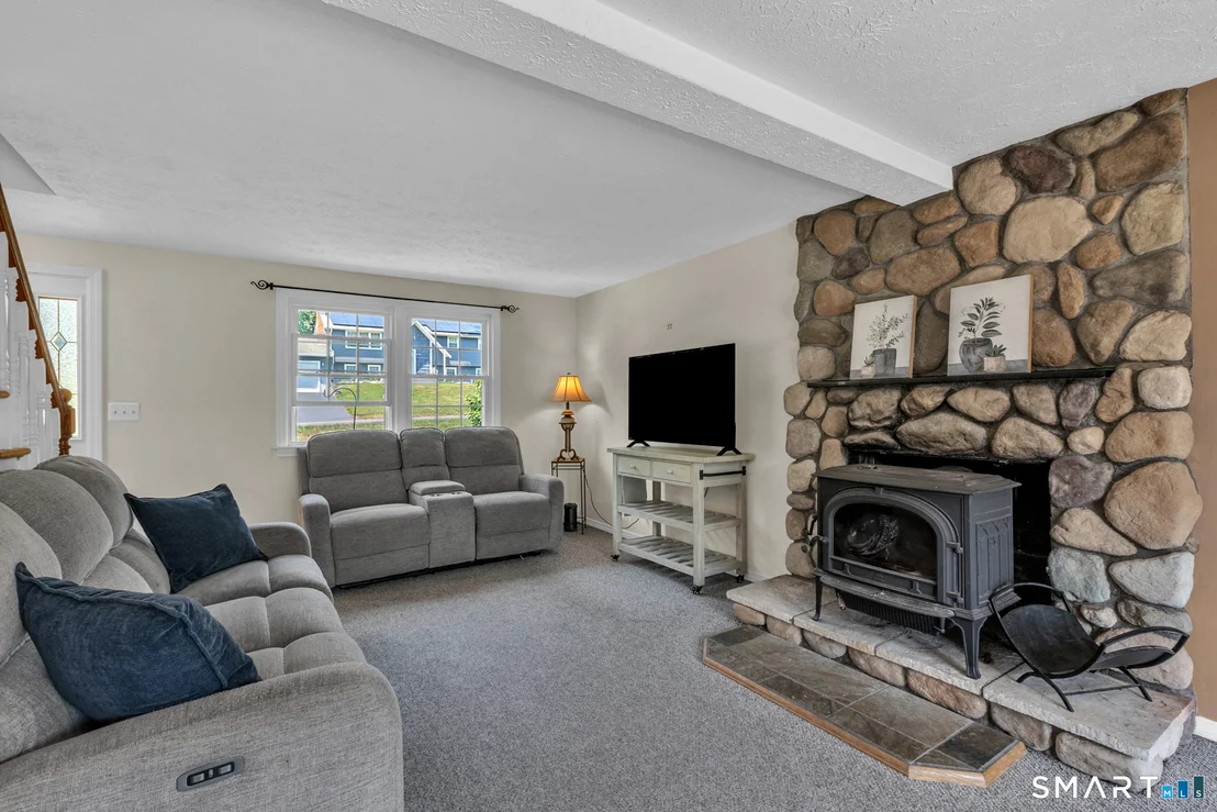 Photo of 19 Hillside Drive