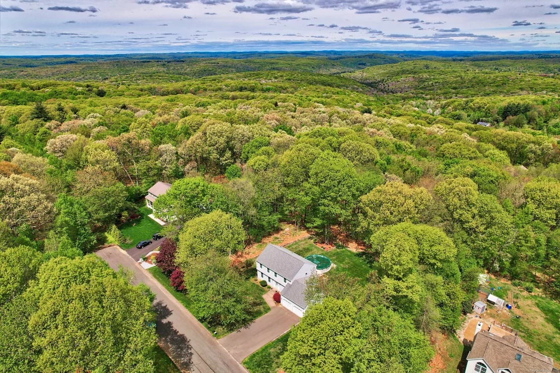 Photo of 2 Harvest Hill