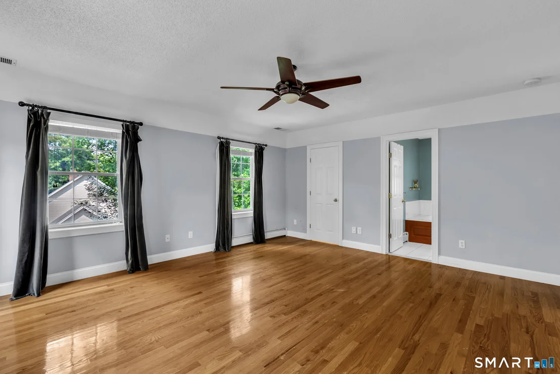 Photo of 6 Azalea Lane
