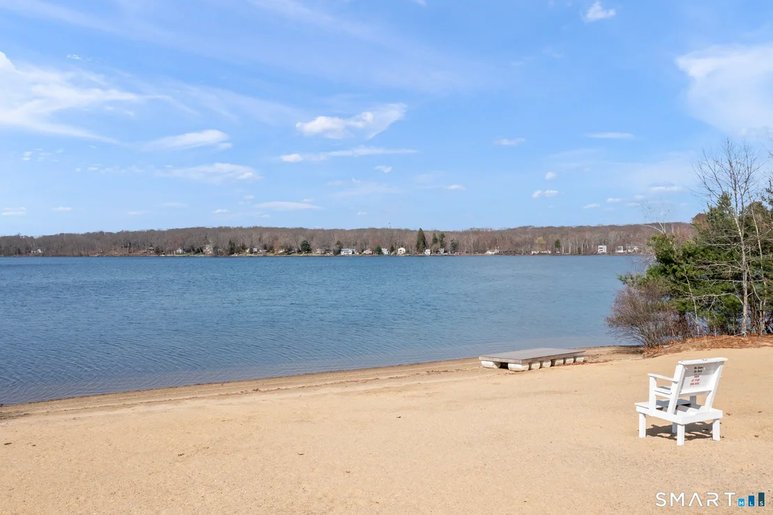 Photo of 146 Lakeside Drive
