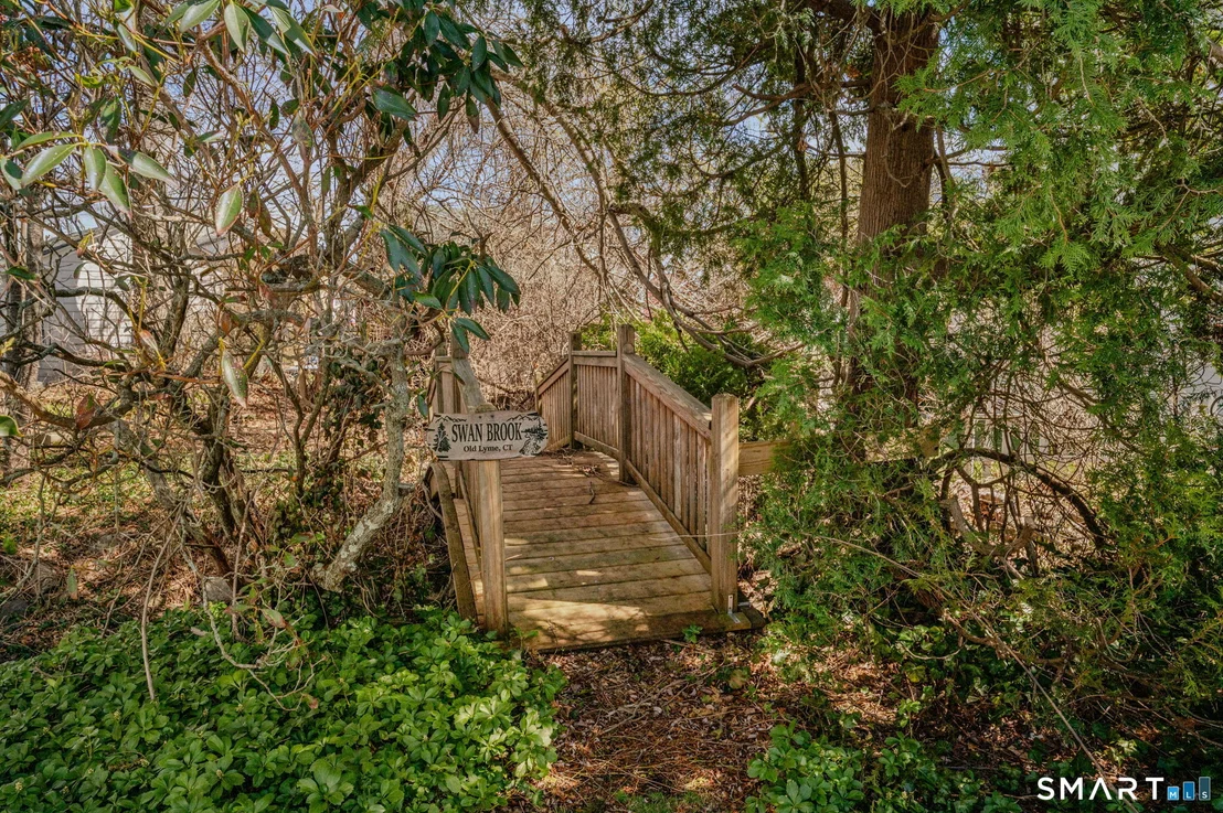Photo of 8 Biscayne Boulevard