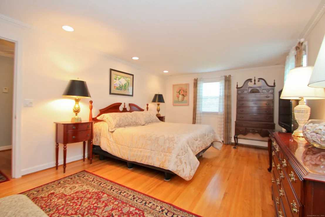 Photo of 150 Pleasantview Drive