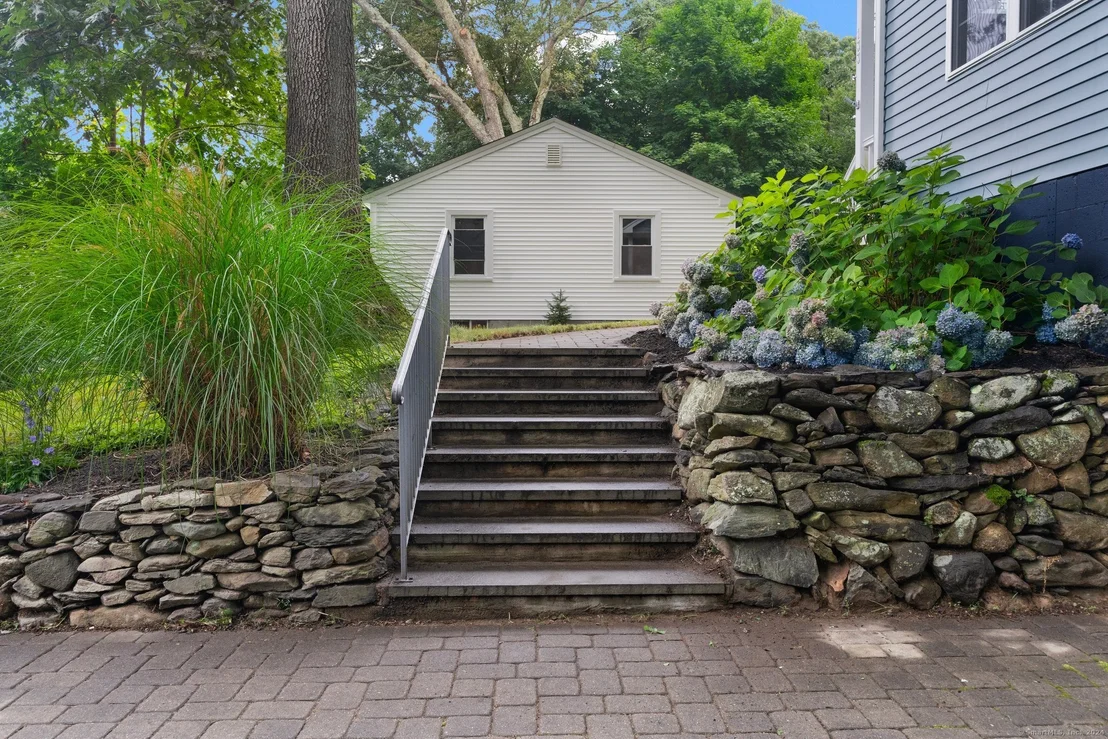 Photo of 133 133 Winterberry Road