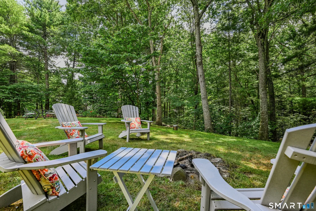 Photo of 107 Robin Drive