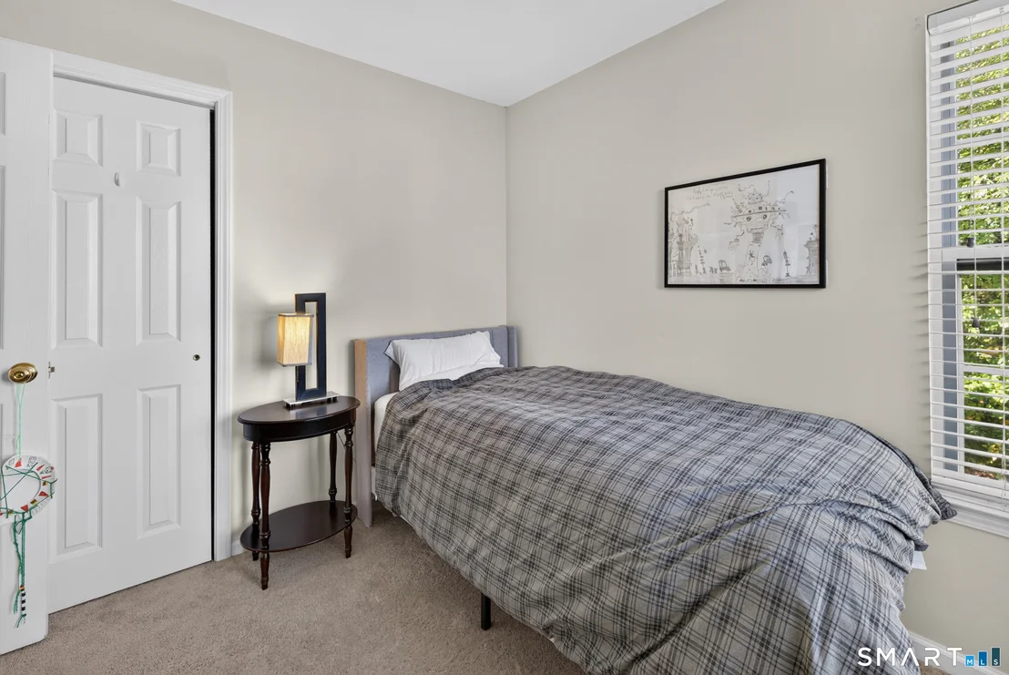 Photo of 25 Auburn Way