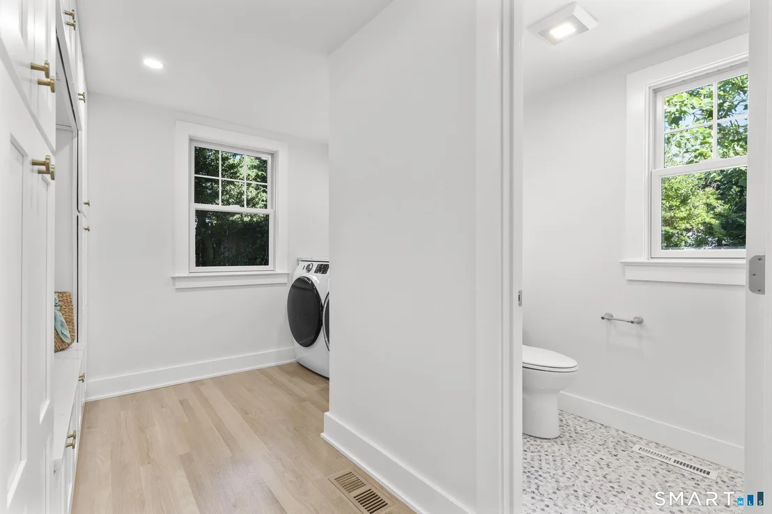 Photo of 41 Pepperbush Lane