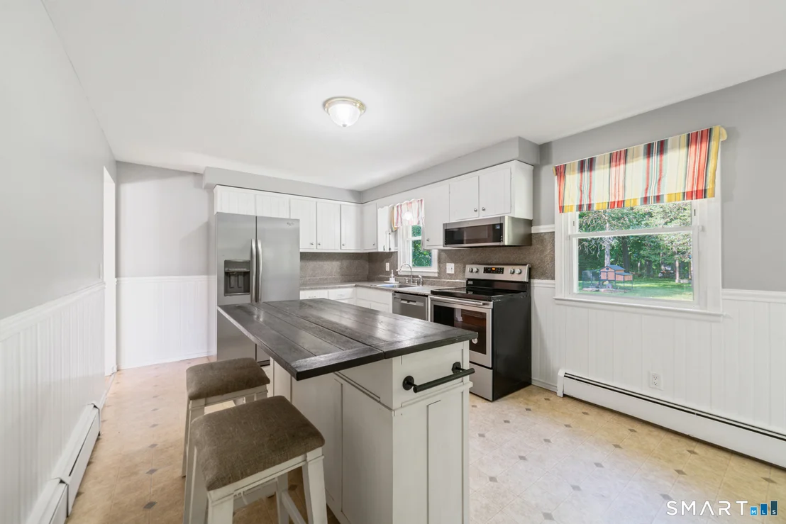 Photo of 12 Meadow Lane