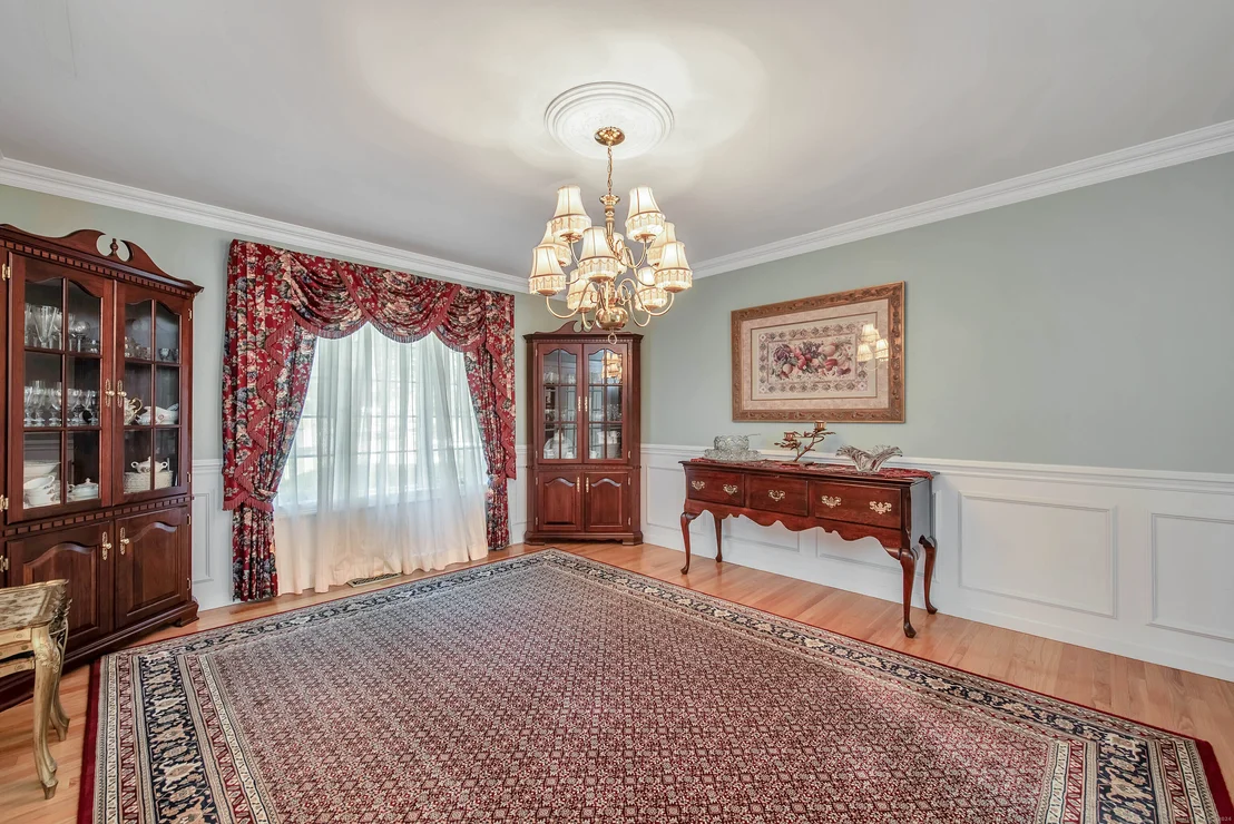 Photo of 106 Barnes Hill Road