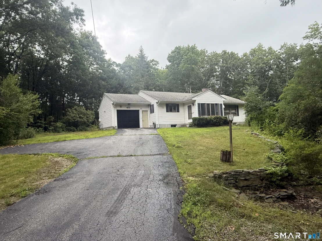 Photo of 421 Modock Road