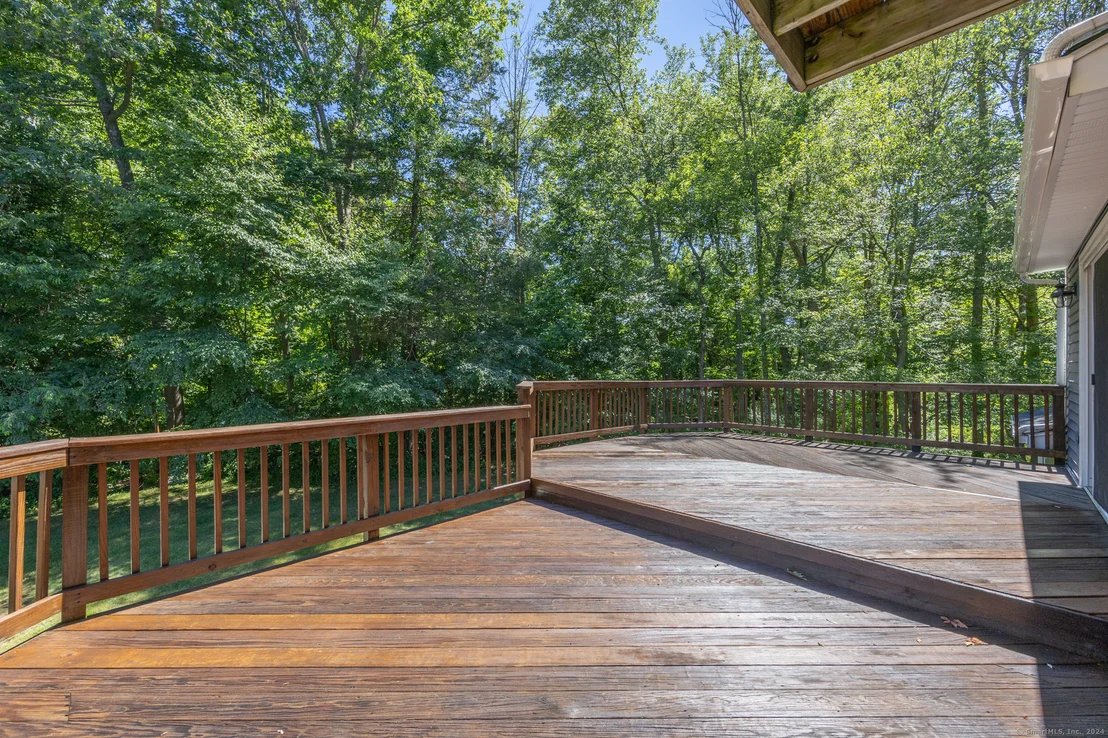Photo of 79 Vineyard Drive