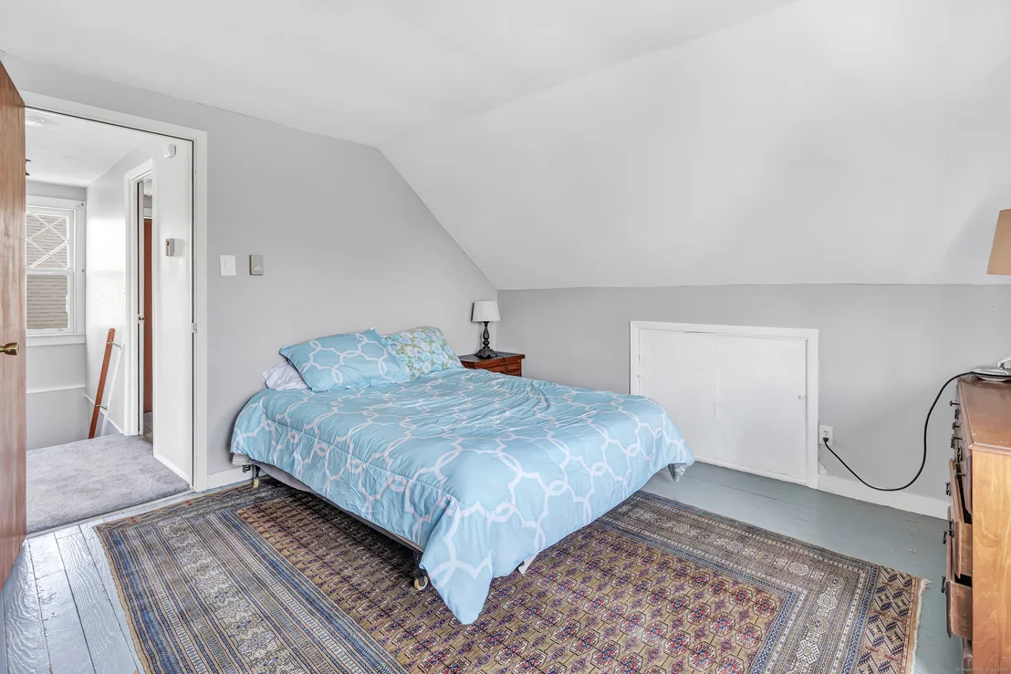 Photo of 81 Putnam Avenue