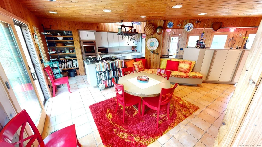 Photo of 97 Wyneding Hill Road