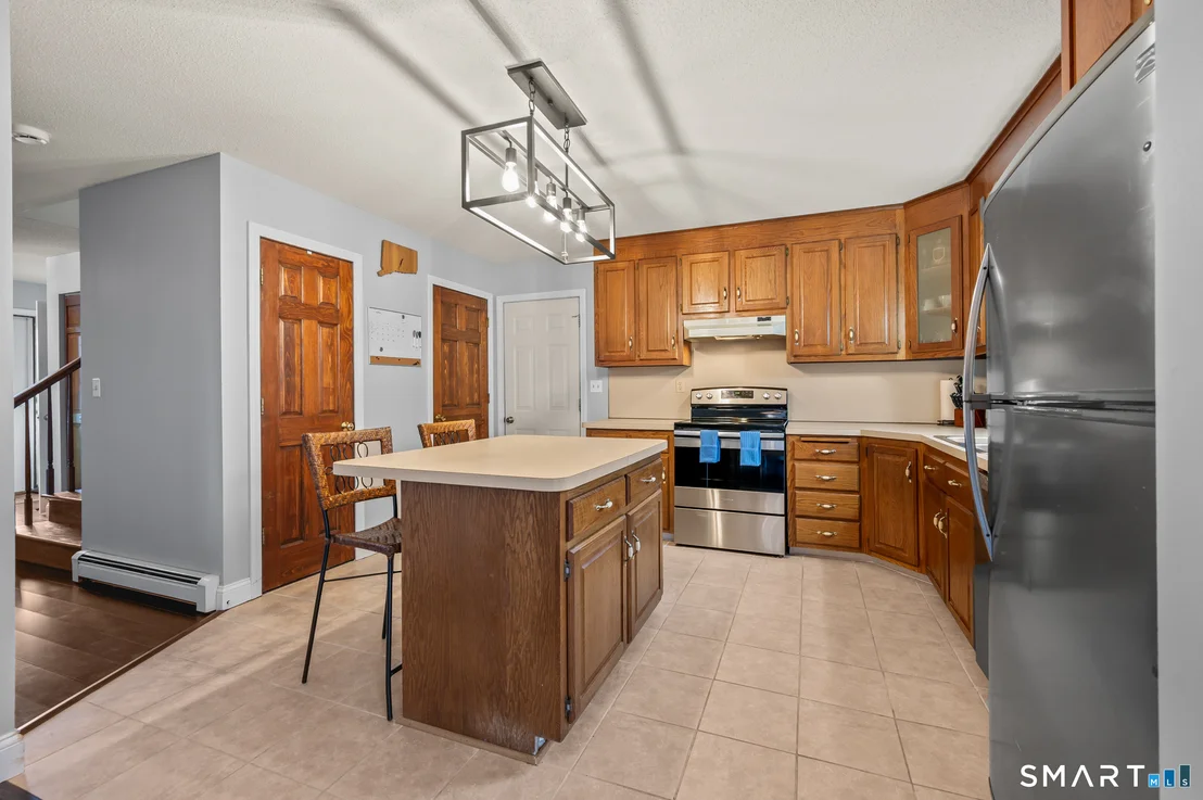 Photo of 146 Lakeside Drive