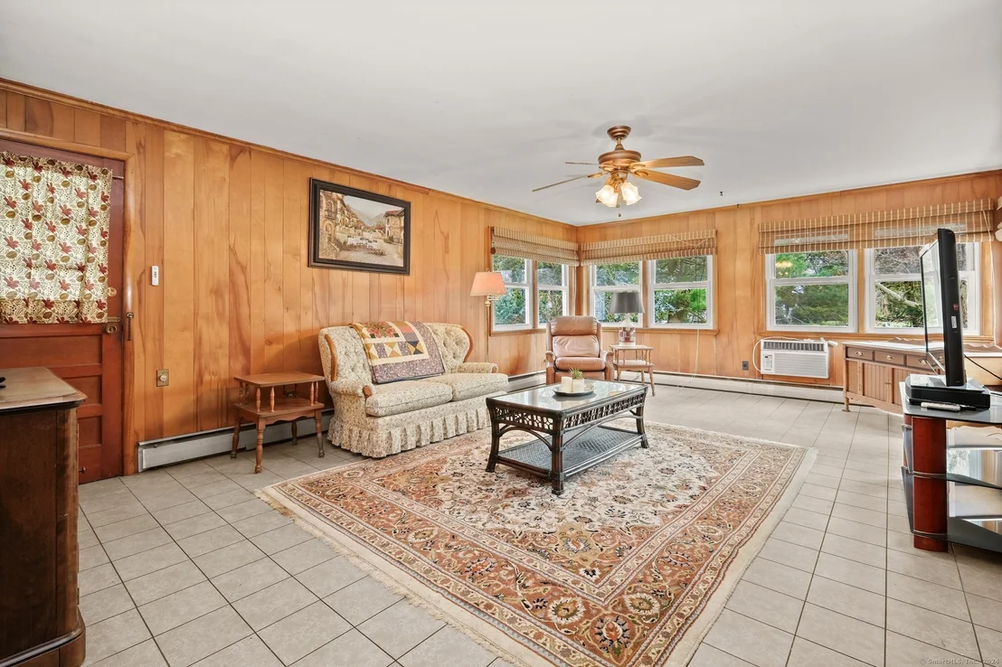 Photo of 90 Lu Manor Drive
