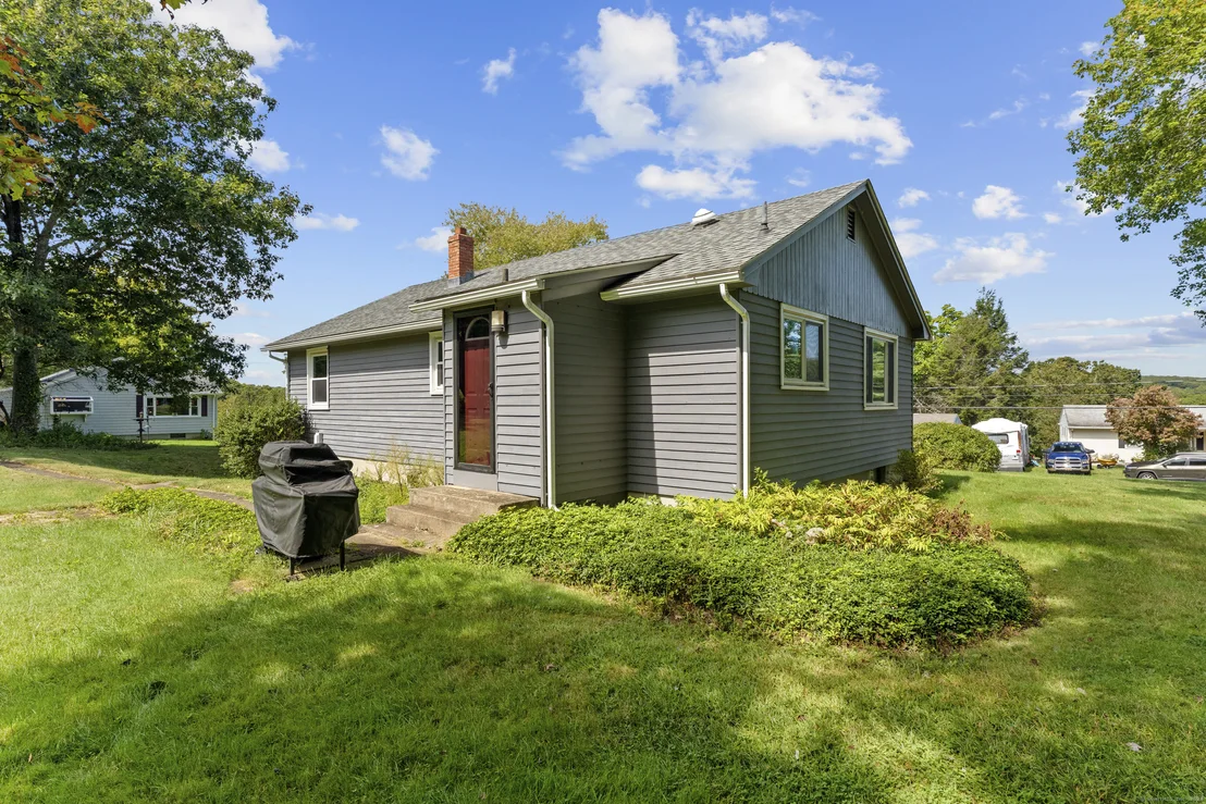 Photo of 43 Arrowhead Drive