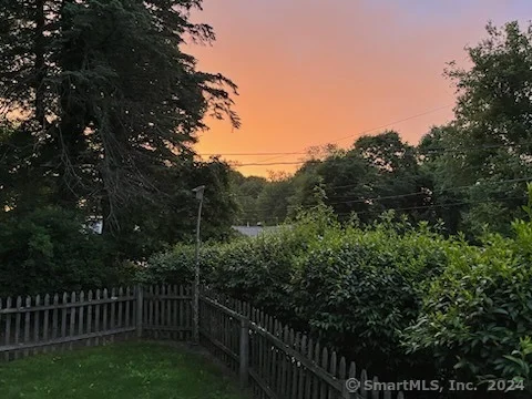 Photo of 1367 Spindle Hill Road