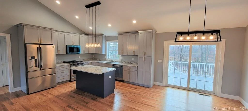 Photo of 623 Spindle Hill Road