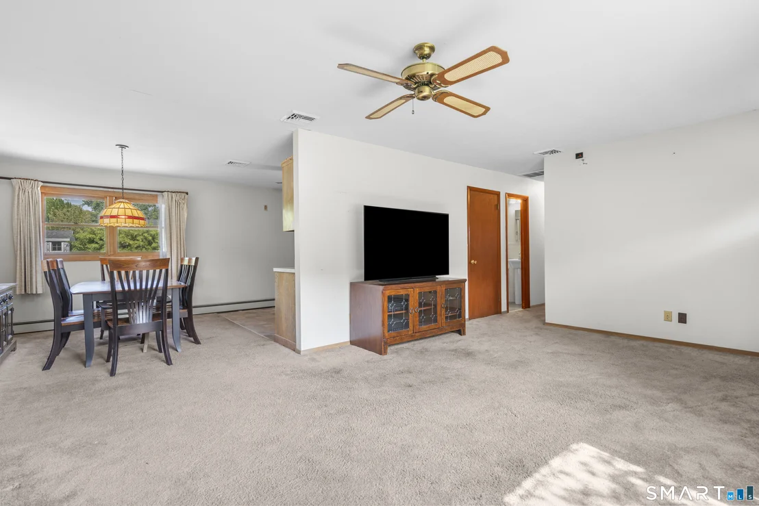 Photo of 5 Oak Hill Road