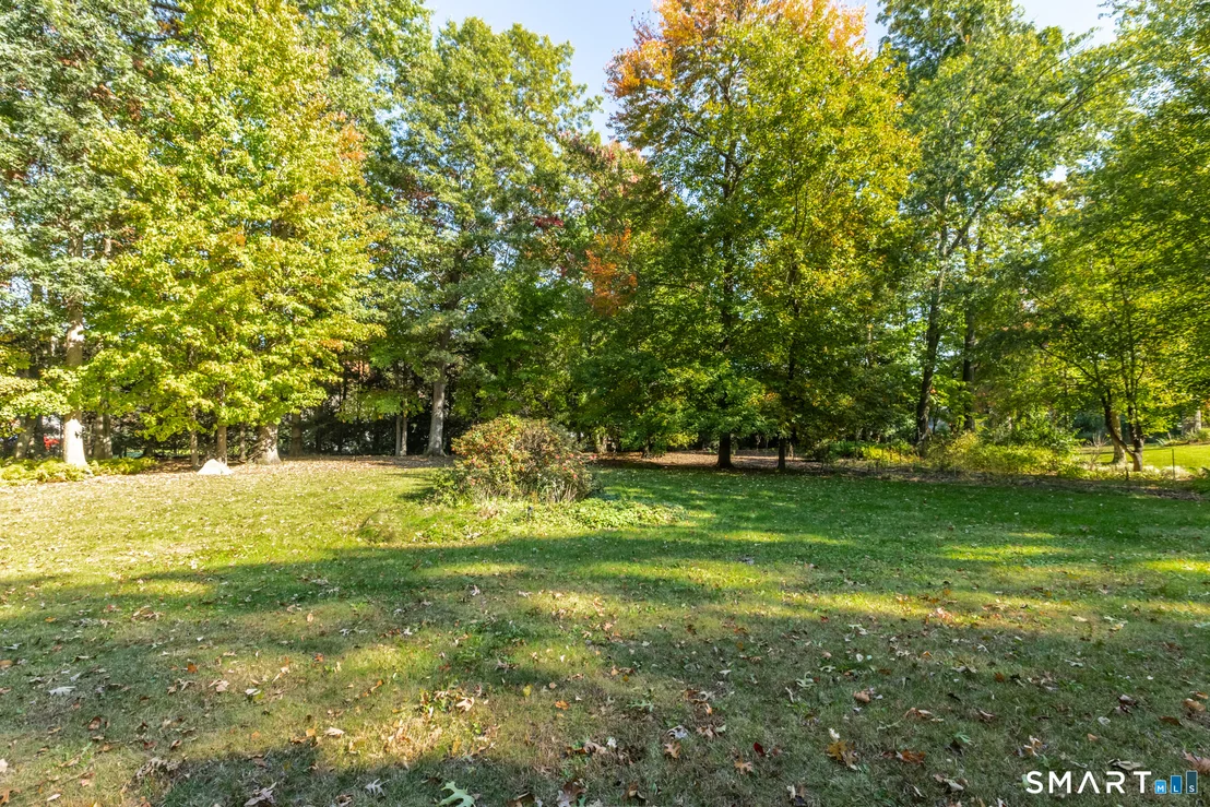 Photo of 77 Bridle Path Drive