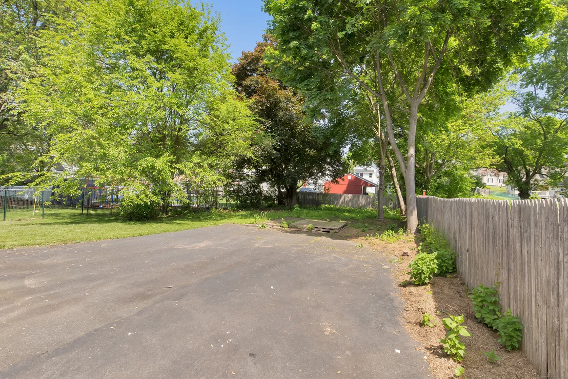 Photo of 77 Mill Street