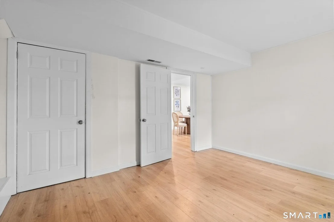 Photo of 17 Ireland Drive