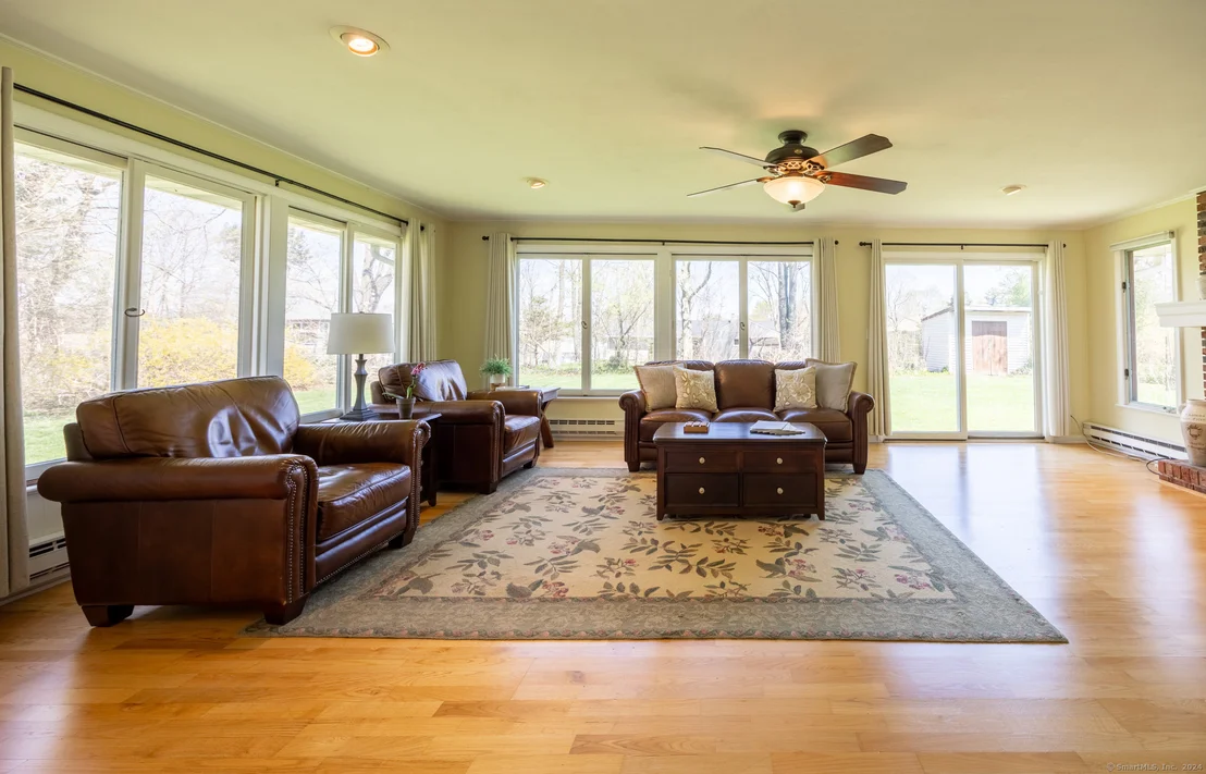 Photo of 466 Juniper Lane