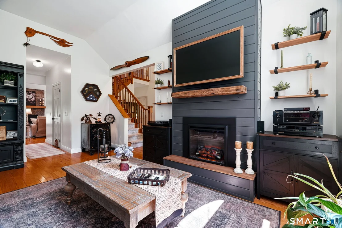 Photo of 210 Forsyth Road