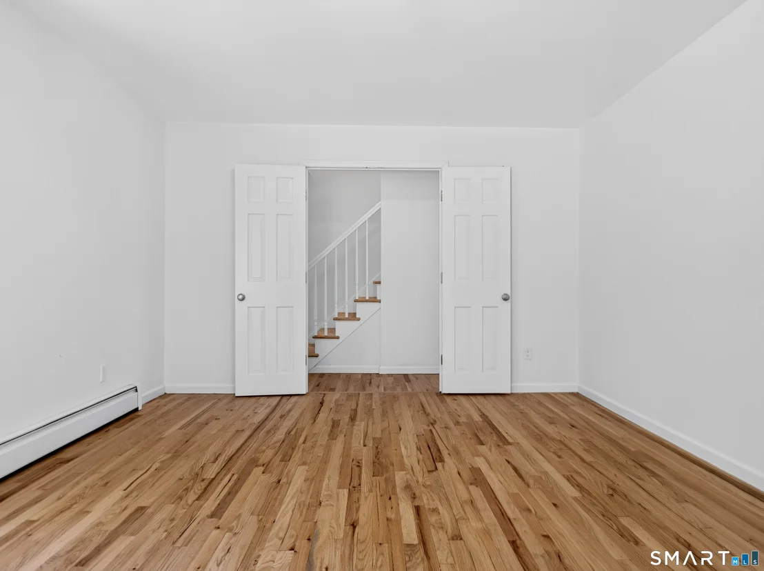 Photo of 7 Hickory Hill Drive