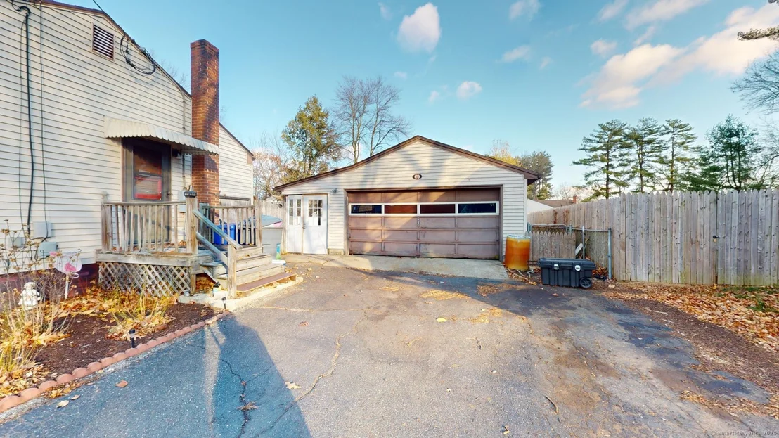 Photo of 15 Sidor Drive