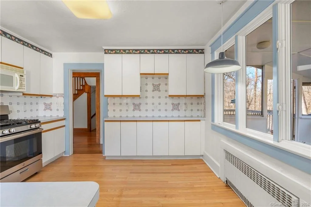 Photo of 98 Overbrook Drive