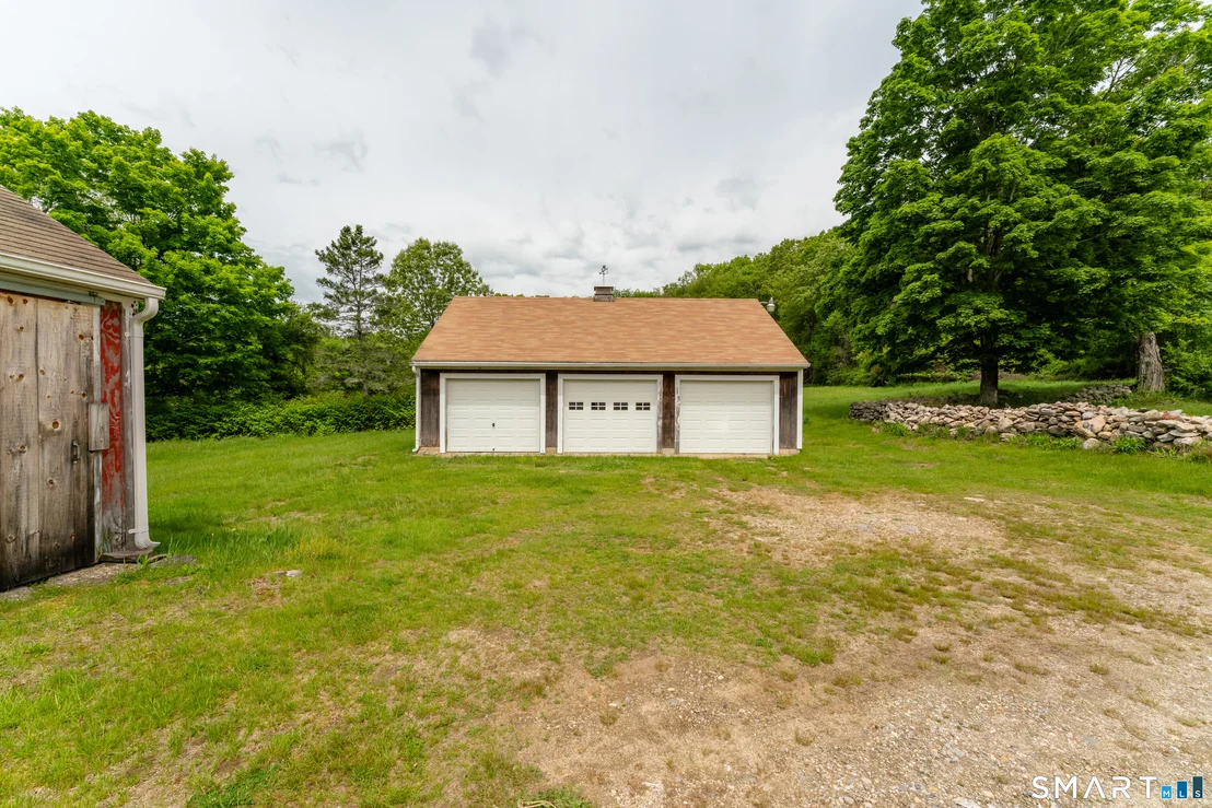 Photo of 973 Hampton Road