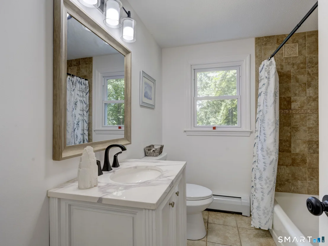 Photo of 27 Meadow Road