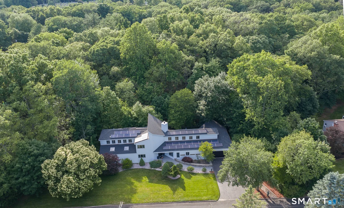 Photo of 25 Surrey Drive