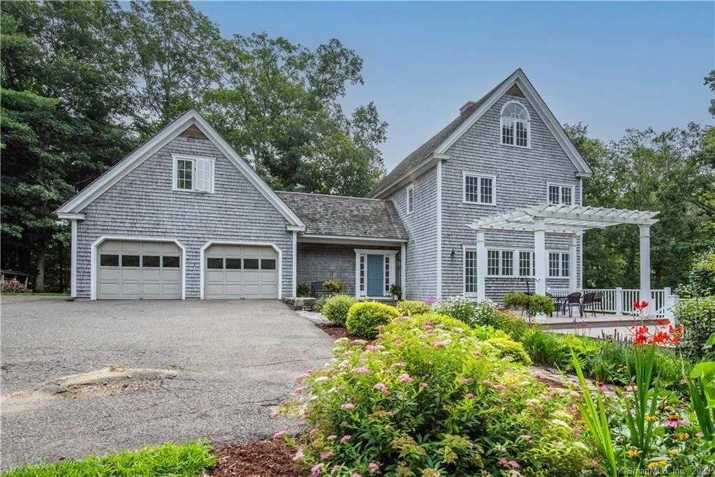 Photo of 39 Cemetery Hill Road