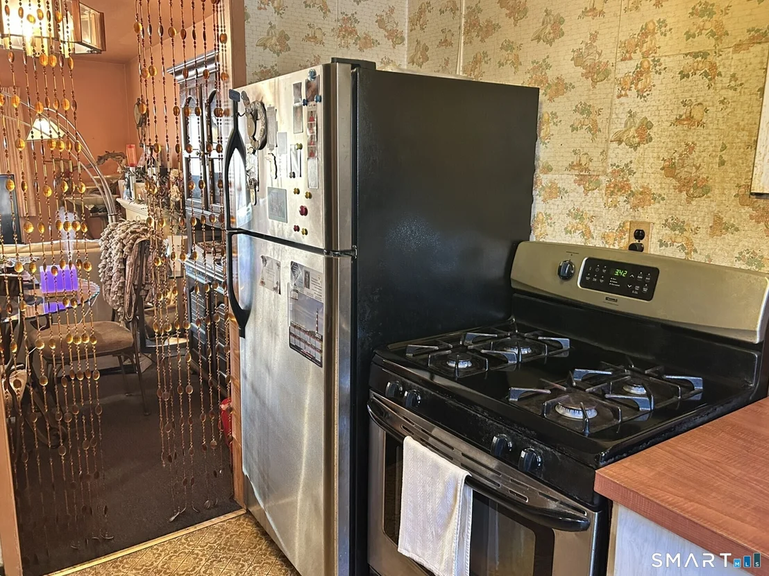 Photo of Unit 4 at 2 Camelot Drive